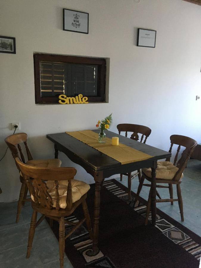 Village Wine House Mandicevac Kültér fotó