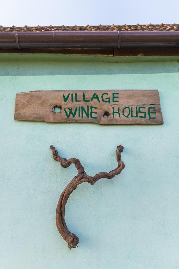 Village Wine House Mandicevac Kültér fotó